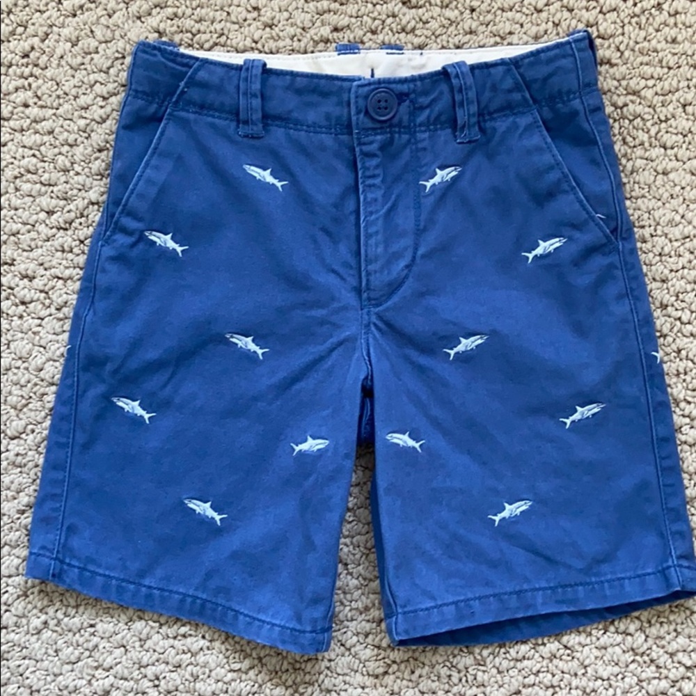 Like New Gap Embroidered Print Blue Shark Shorts